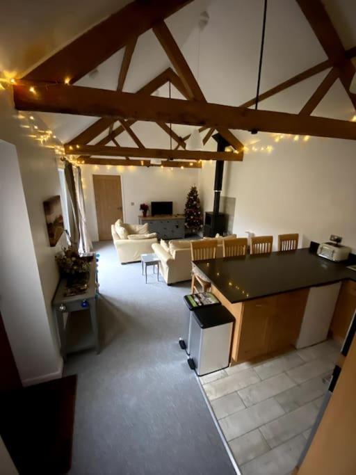 Cosy Cottage On Banks Of River Wye Foy Exterior foto