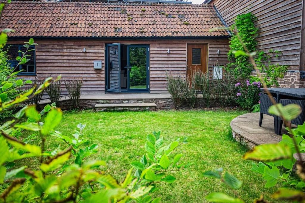 Cosy Cottage On Banks Of River Wye Foy Exterior foto